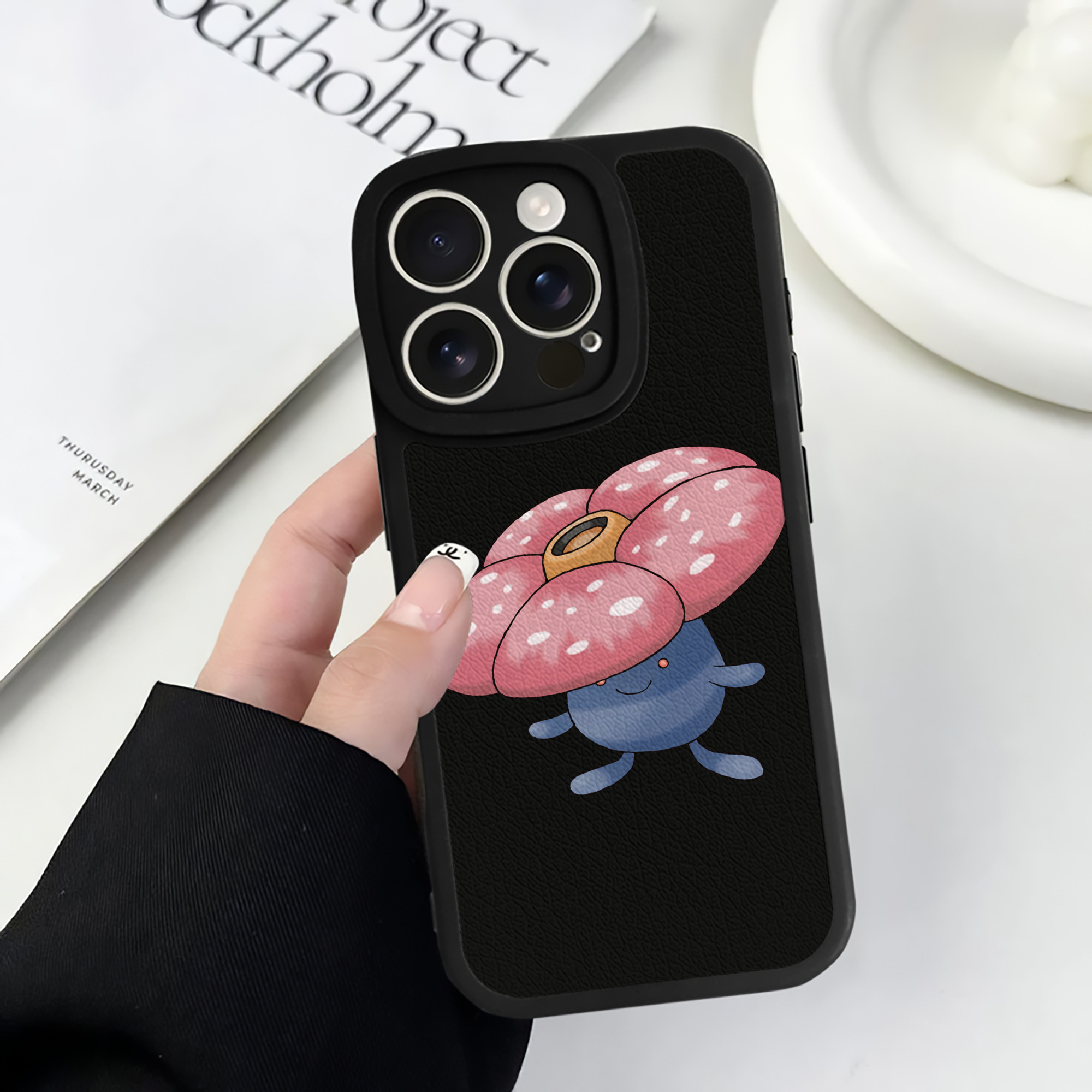 （画像用） ポケットモンスター Pokémon 【iPhone 16シリーズ対応】シリコンスマホケース（レザー調） 材質：シリコン